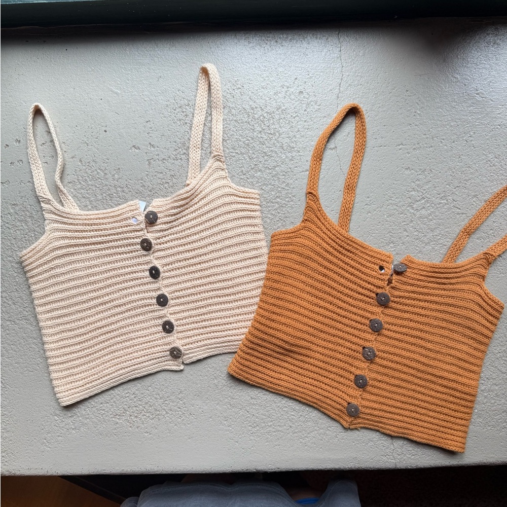 Three bird nest Knit Button-Up Crop Tops m/l
